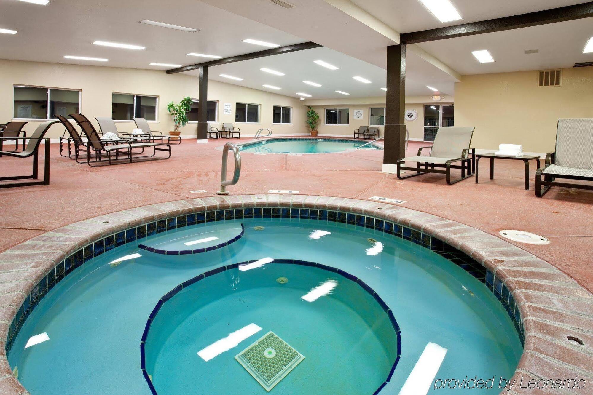 Holiday Inn Express Scottsbluff - Gering By Ihg Bagian luar foto